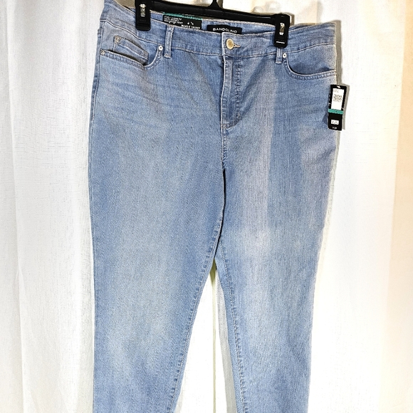 Bandolino Denim - 2/$20 Bandolino 16 Skinny Jeans